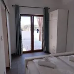House Stipe בית נופש