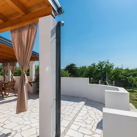 House Stipe Ferienhaus Lopar